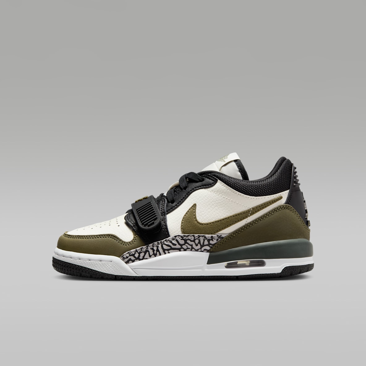 Air Jordan Legacy 312 Low 大童运动鞋