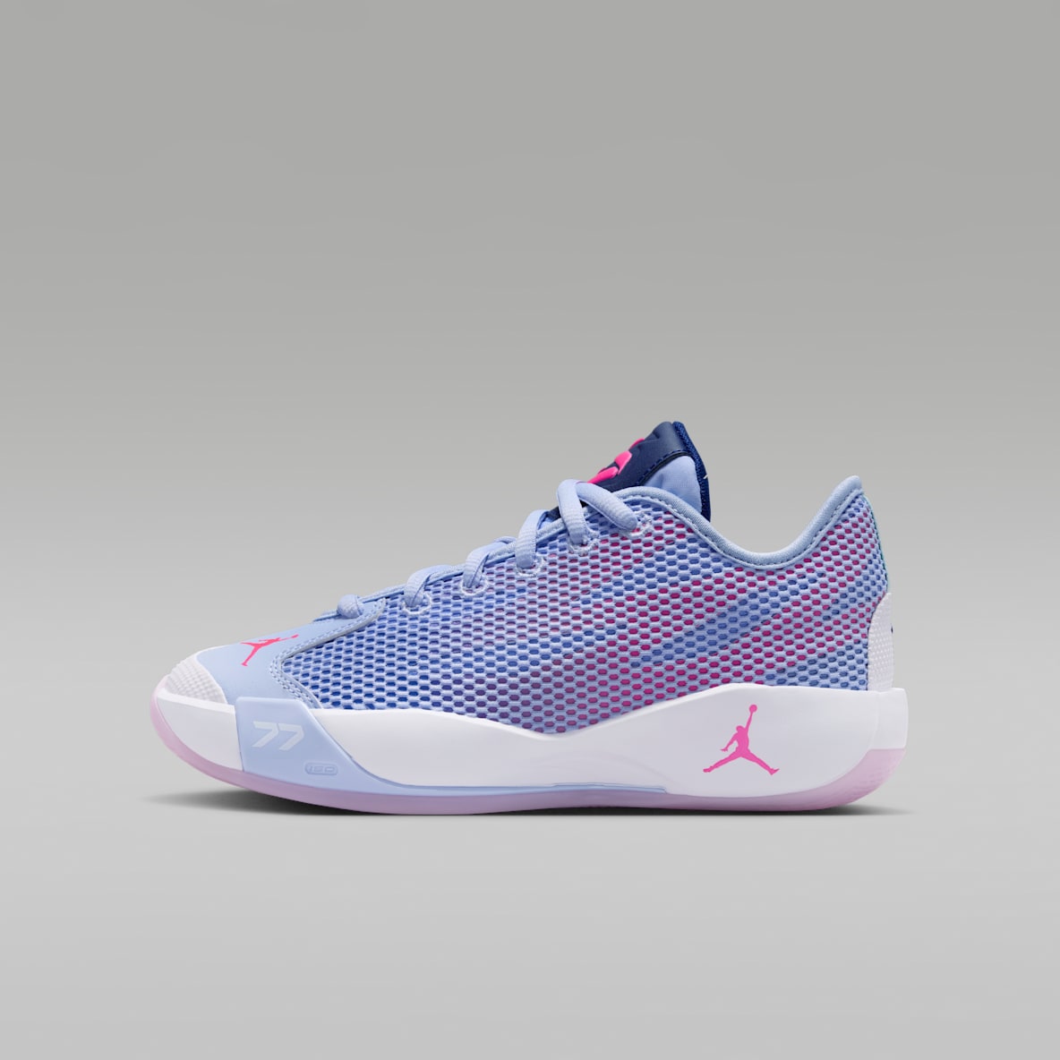 Luka 77 "Bred" 东契奇大童篮球鞋