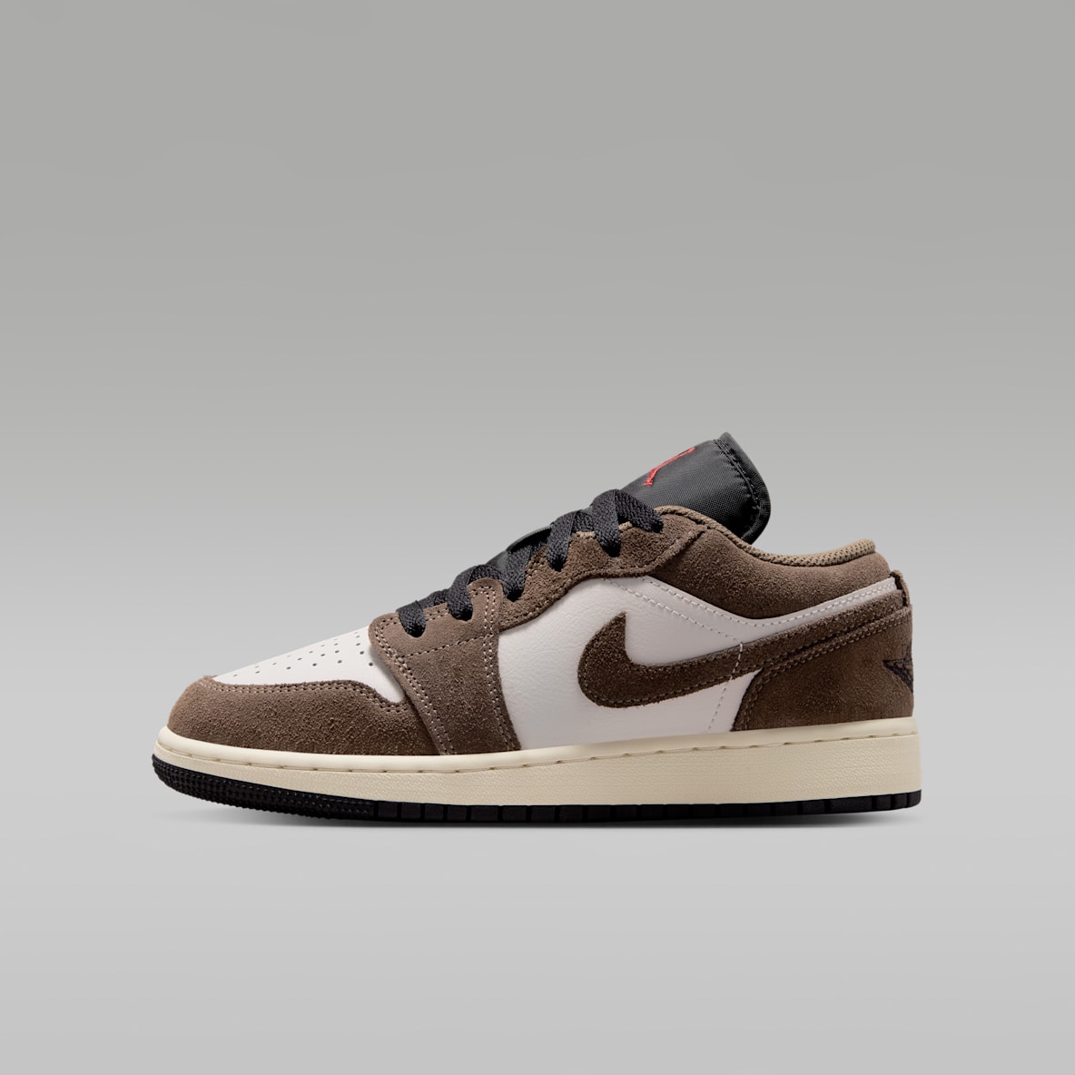 Air Jordan 1 Low 大童运动鞋