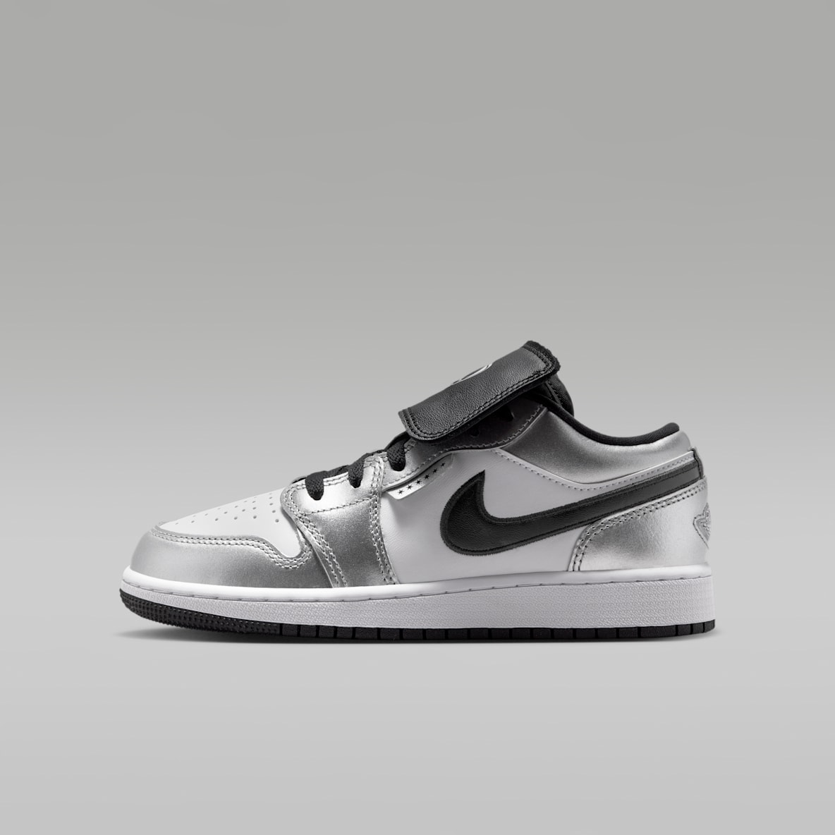 Air Jordan 1 Low SE 大童运动鞋