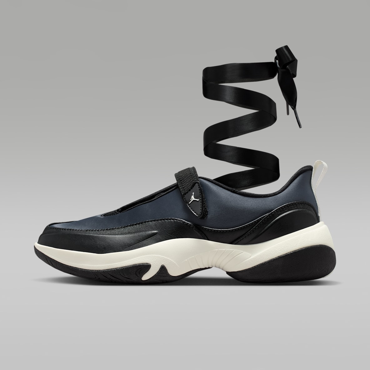 Jordan Pointe 女子运动鞋