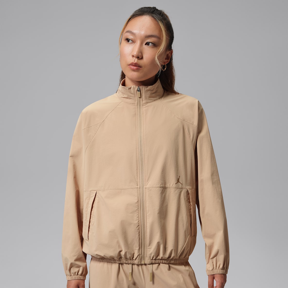 Jordan Sport Dri-FIT Tunnel 女子防晒速干夹克
