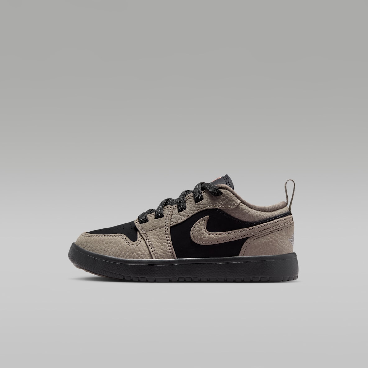 Jordan 1 Low Alt SE 幼童运动鞋