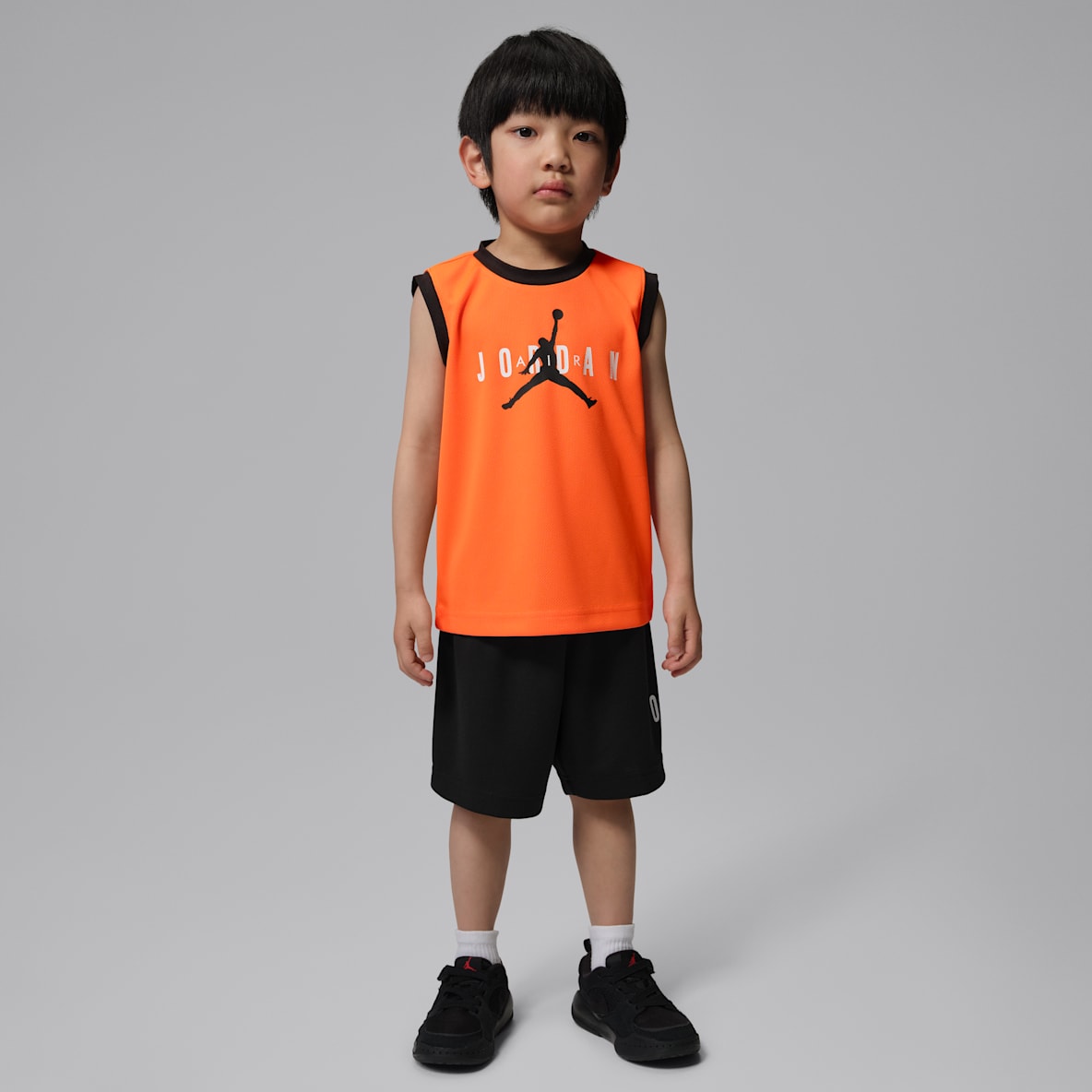 Jordan 婴童速干球衣和短裤套装