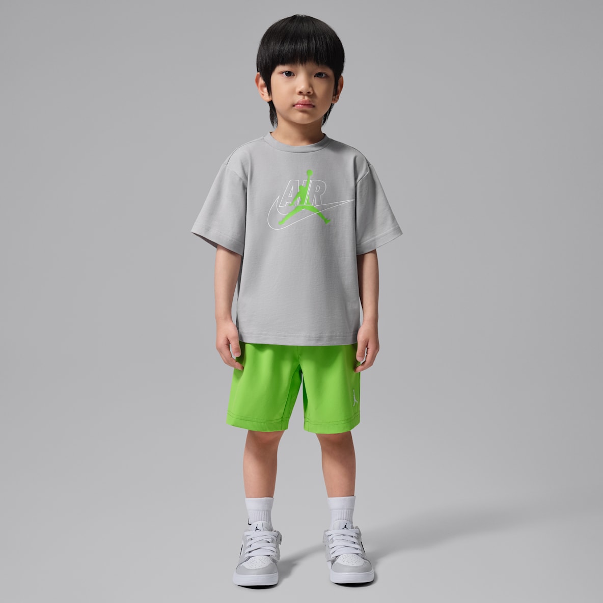Jordan Jumpman Air 婴童短袖T恤和短裤套装