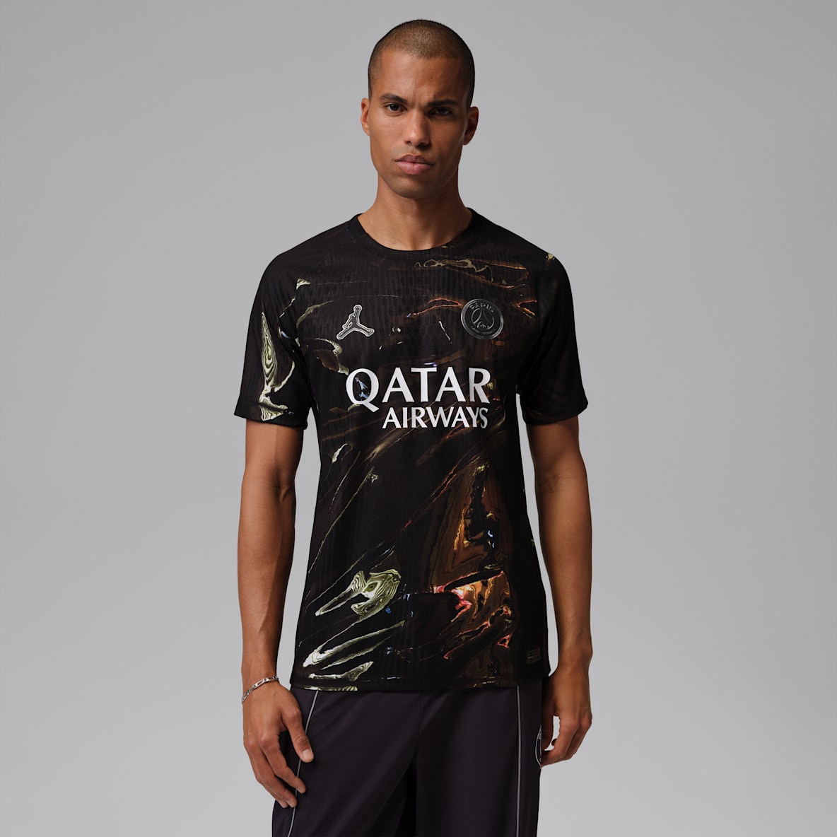 2026 赛季巴黎圣日耳曼 Night Edition 球员版 Jordan Dri-FIT ADV 男子速干足球球衣