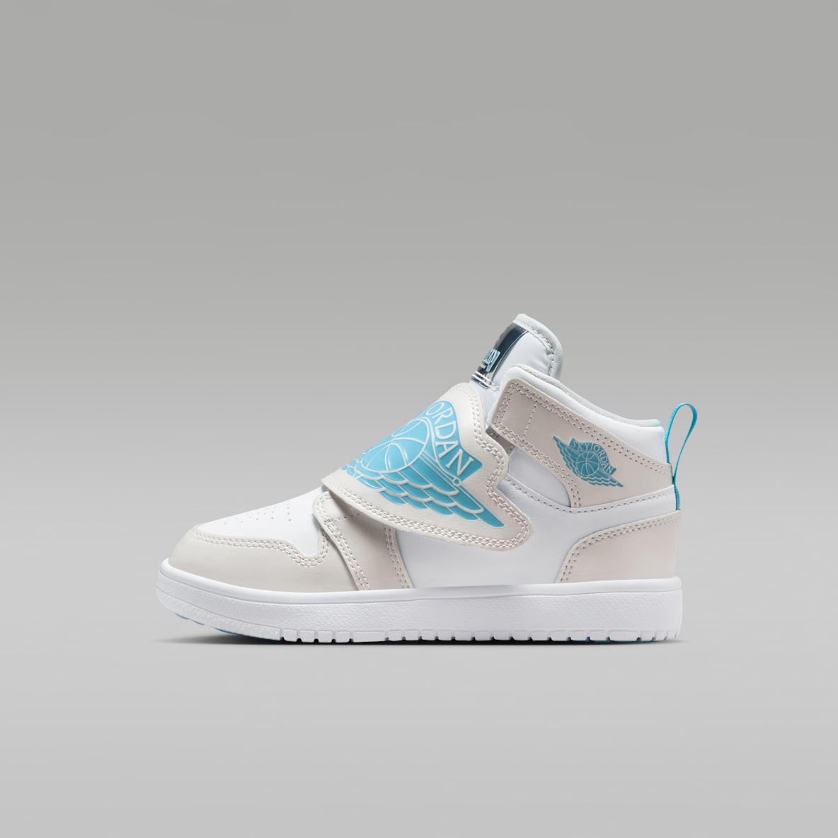 Sky Jordan 1 圣诞系列幼童运动鞋