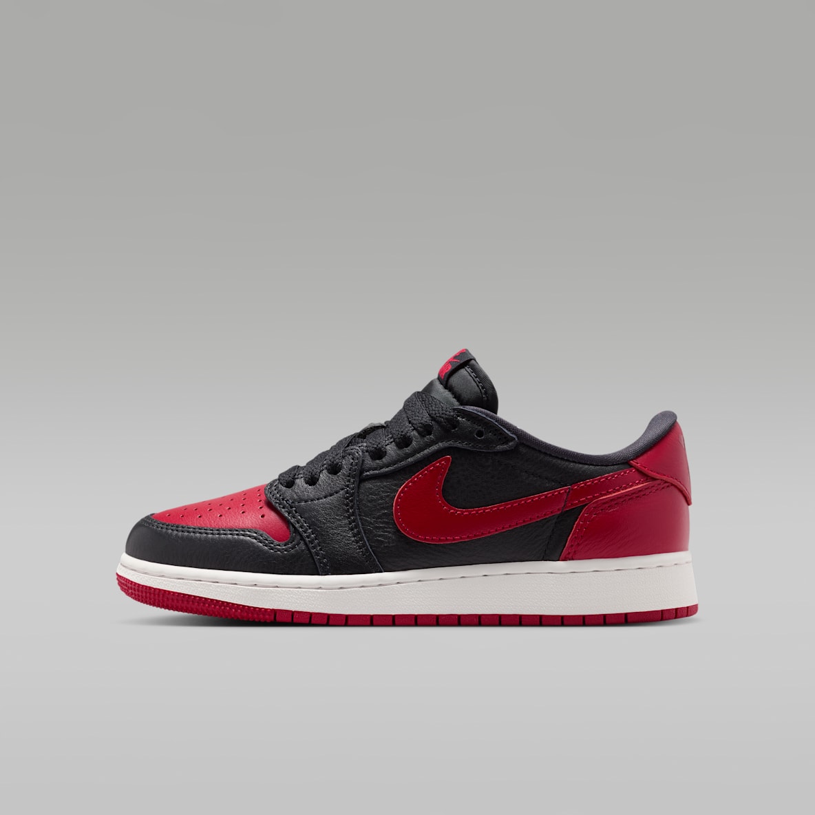 Air Jordan 1 Retro Low OG "Banned" 复刻大童运动鞋