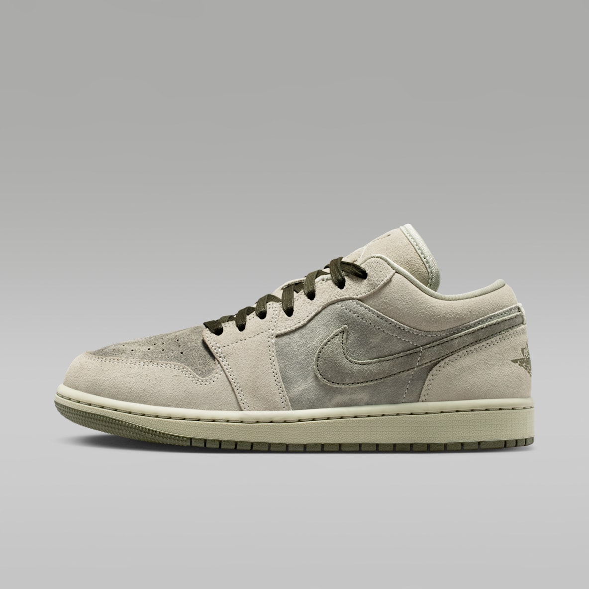 Air Jordan 1 Low SE 女子运动鞋