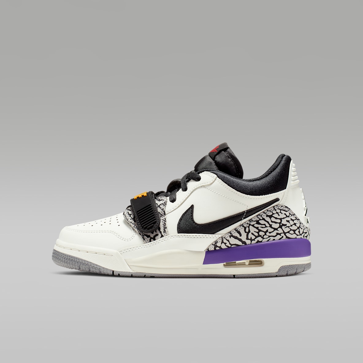 Air Jordan Legacy 312 Low 大童运动鞋