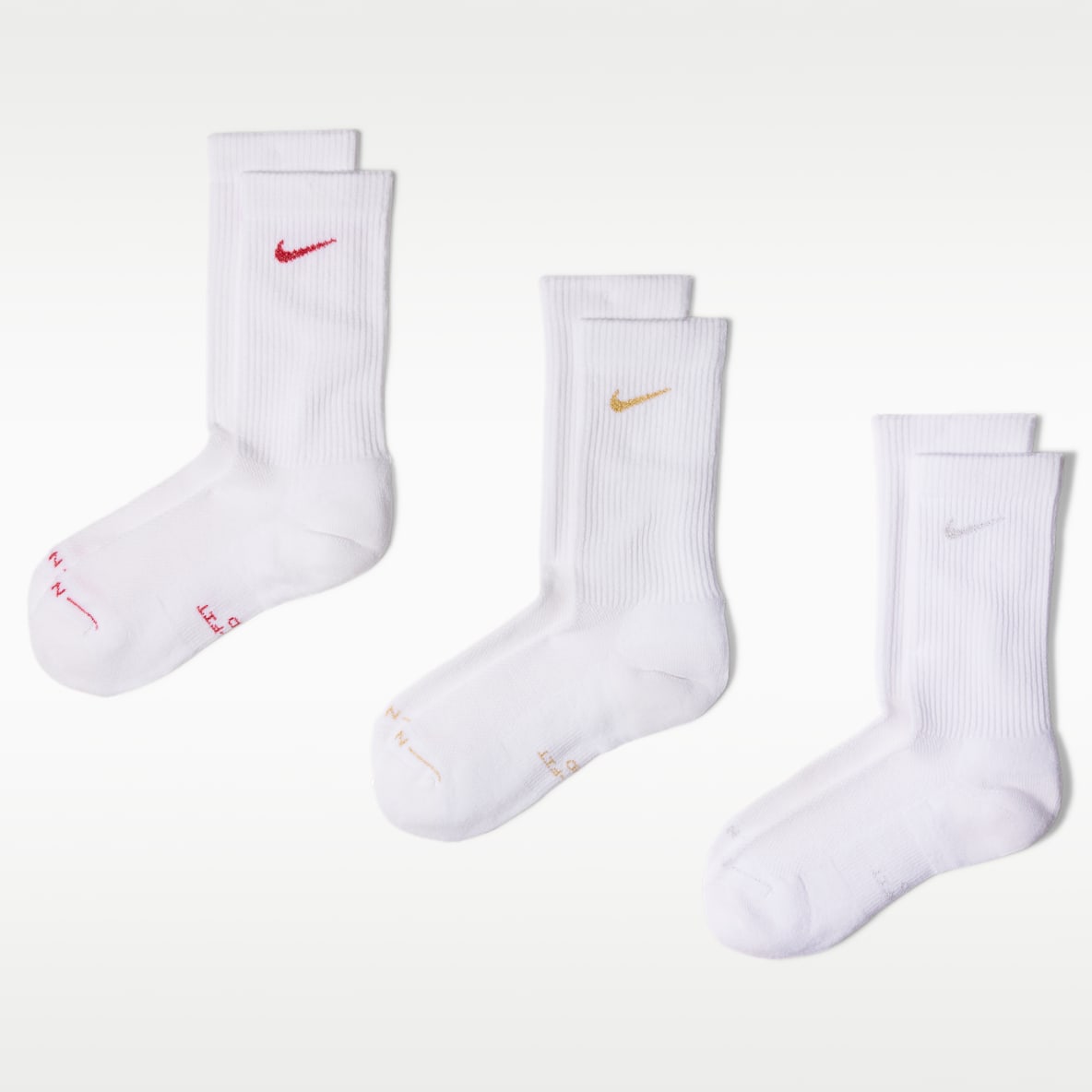 Nike Everyday Elevated 速干中筒运动袜(3 双)