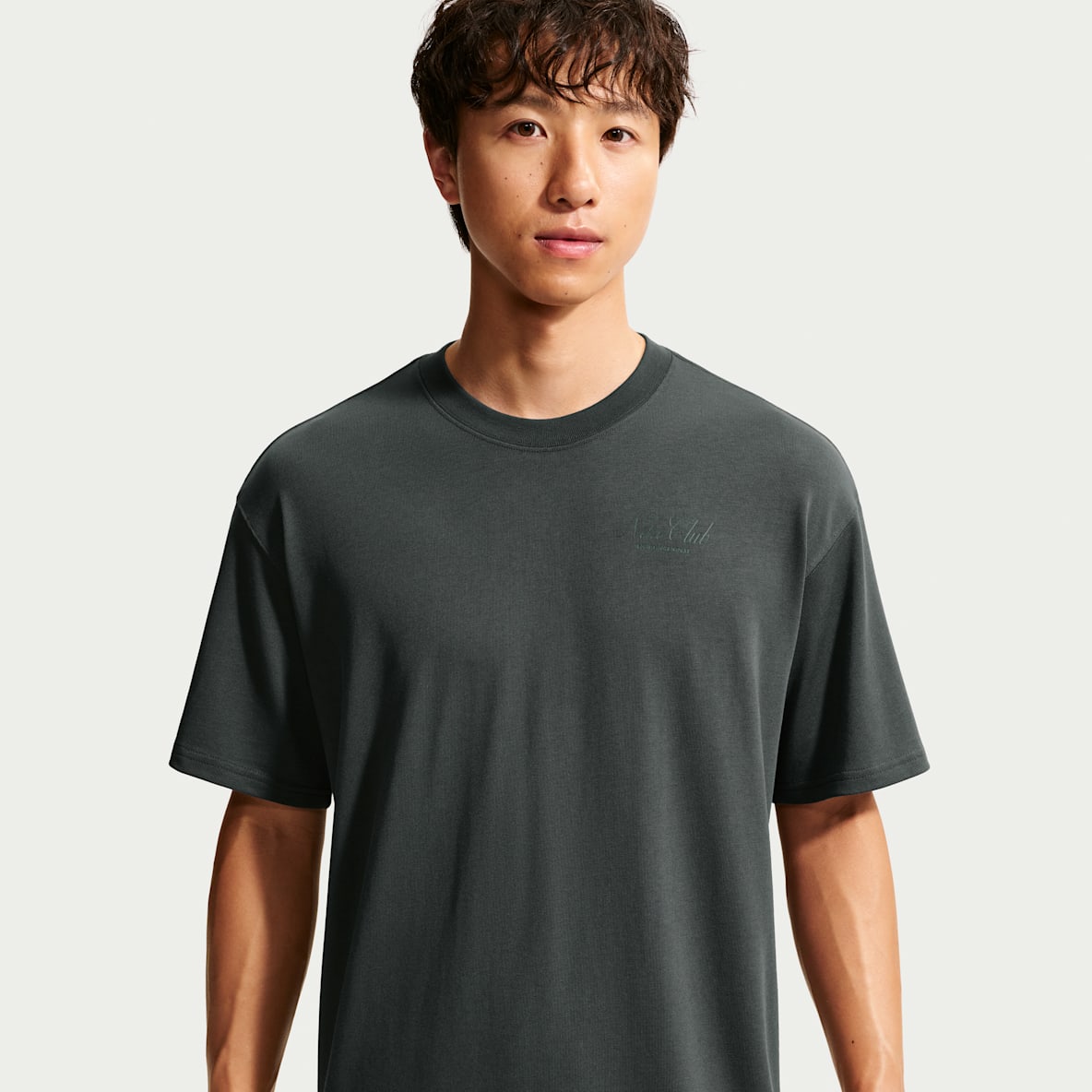 Nike Sportswear 男子短袖T恤