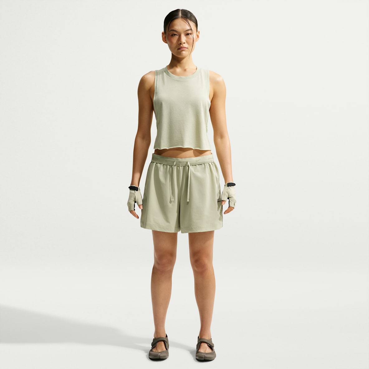 NikeSKIMS Stretch Nylon 女子速干运动短裤