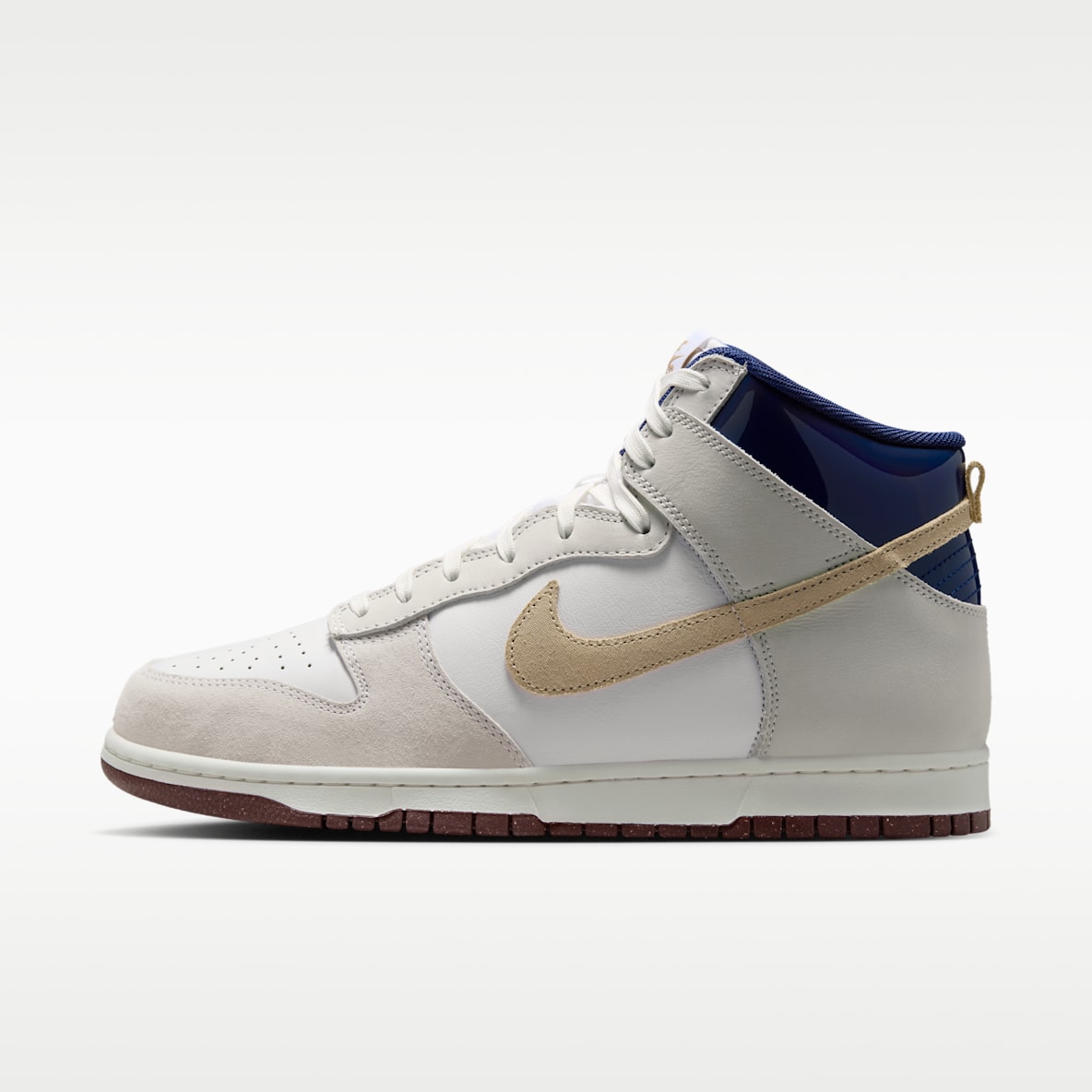 Nike SB Dunk High Pro x Beyond Store 男子滑板鞋