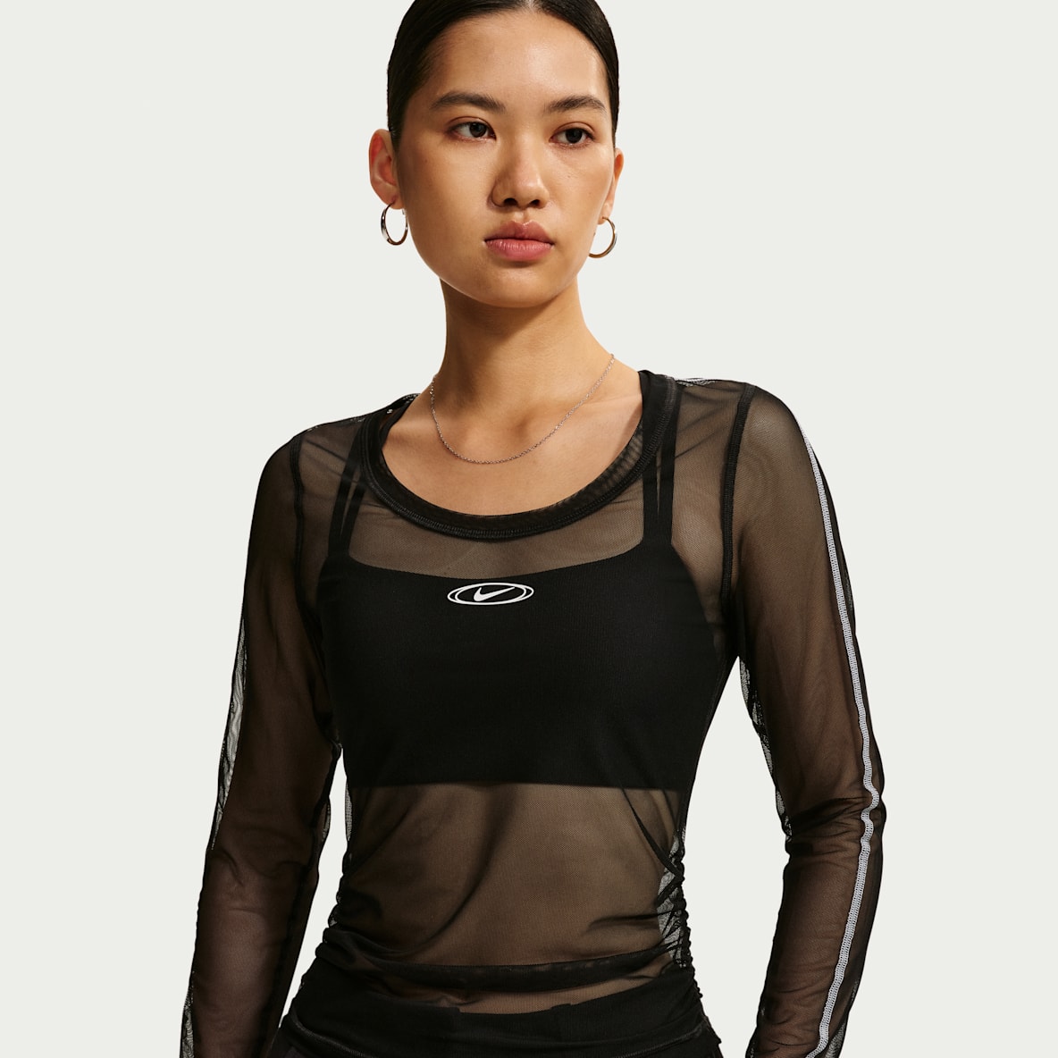 Nike Sportswear 女子修身长袖薄纱上衣