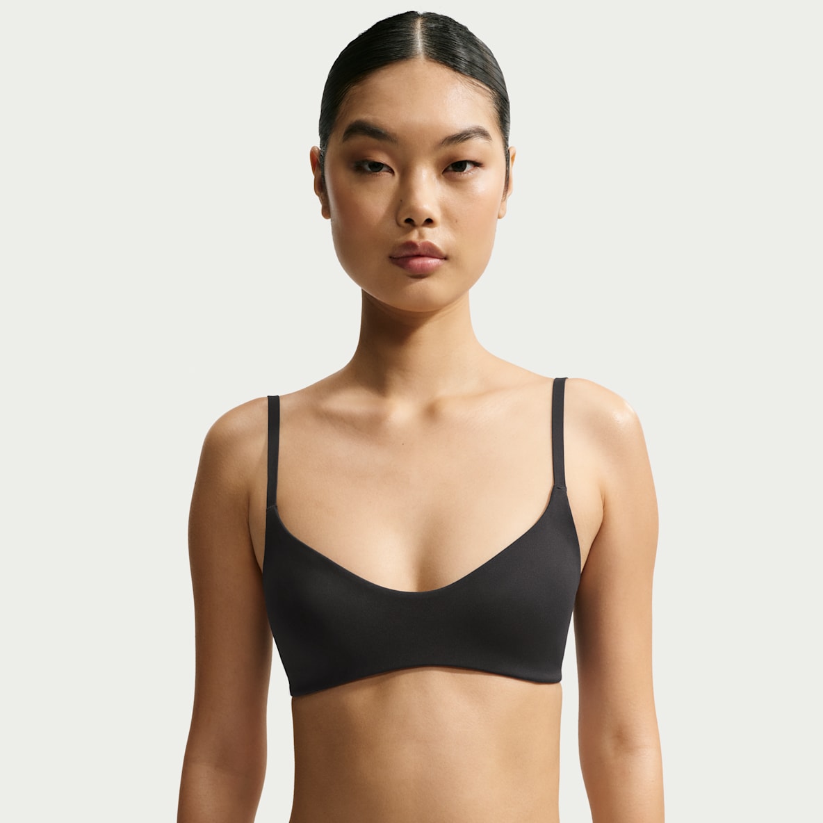 NikeSKIMS Matte 女子速干微弧大圆领运动内衣