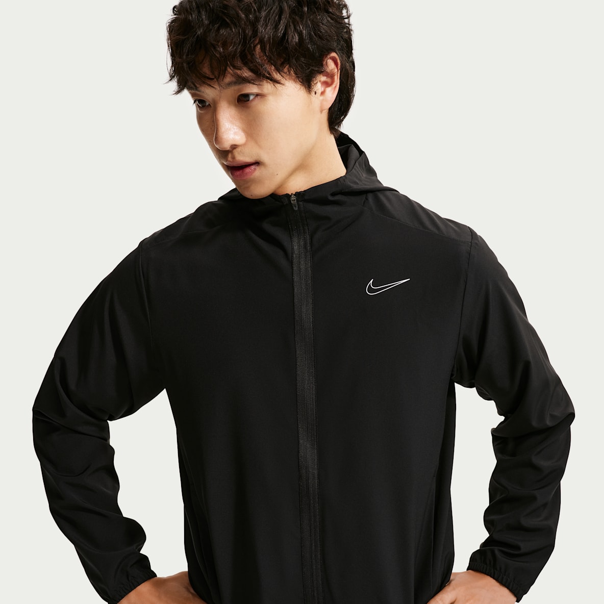 Nike Form Dri-FIT 男子速干连帽训练夹克