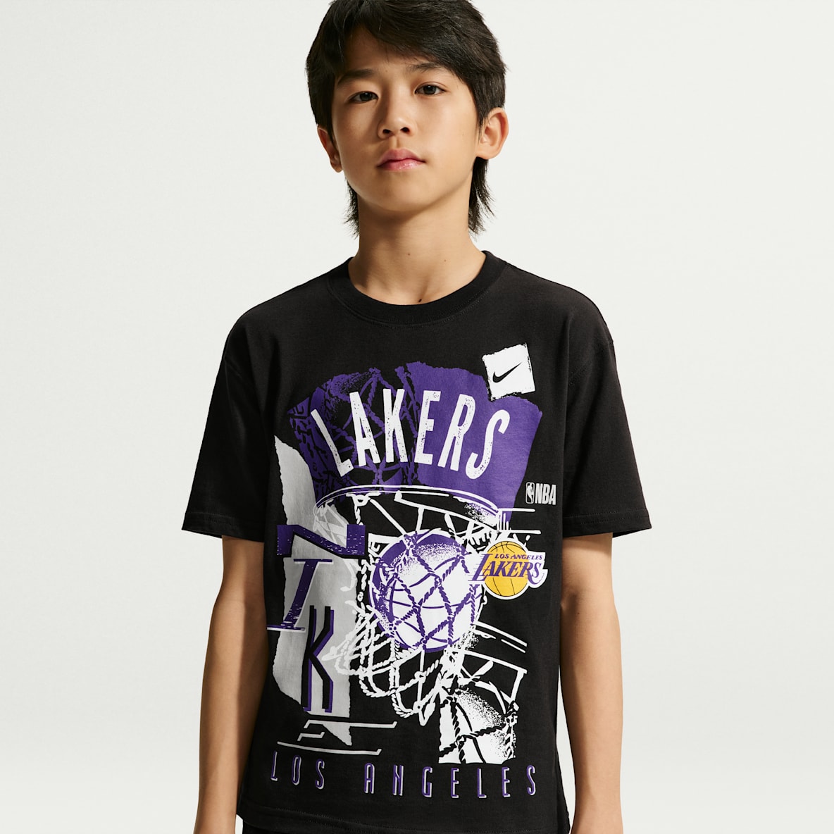 洛杉矶湖人队 Courtside Nike NBA 大童(男孩)复古风T恤