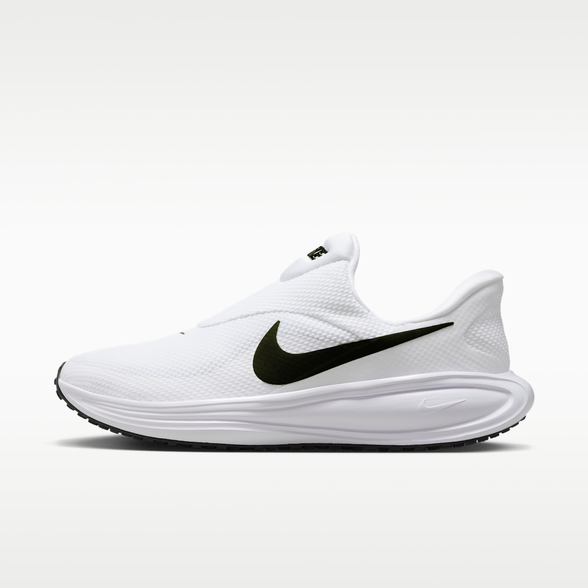Nike Revolution 8 EasyOn 男子公路跑步鞋
