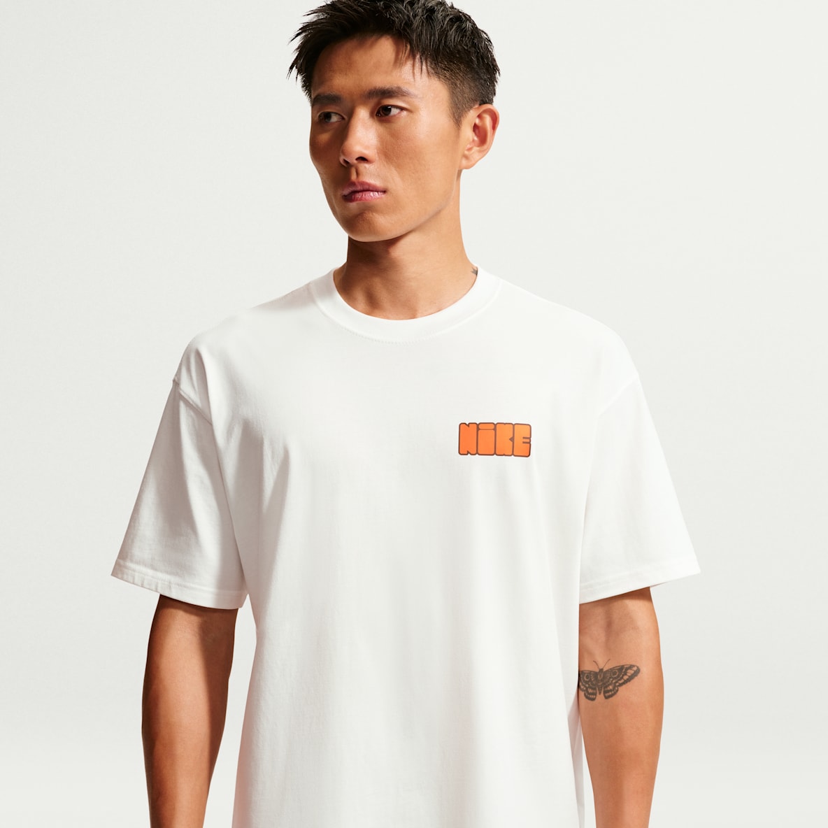 Nike Sportswear 男子短袖T恤
