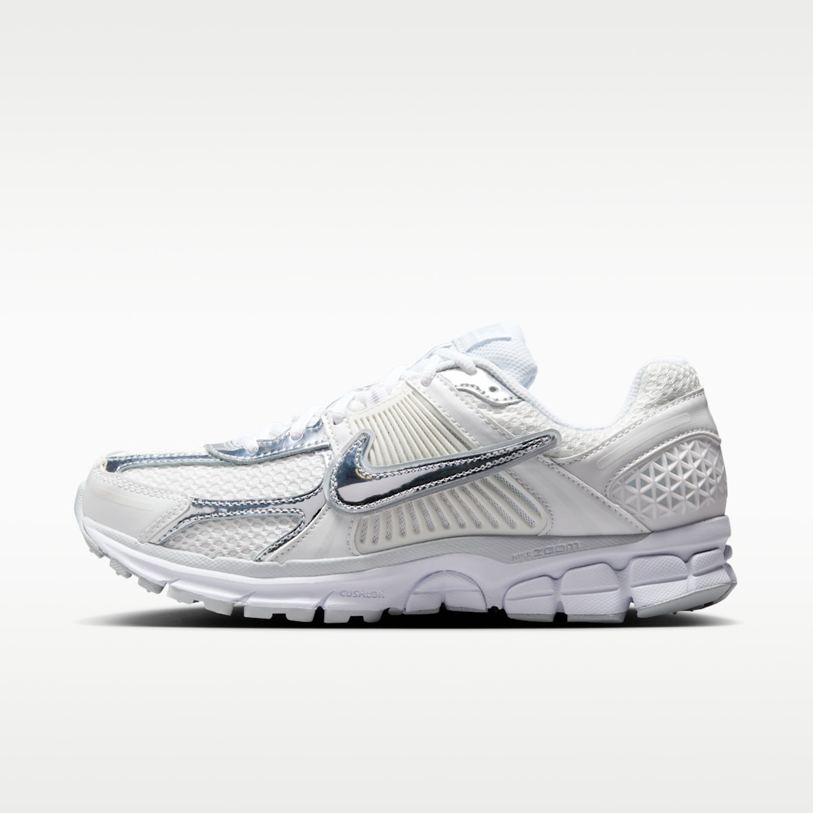Nike Zoom Vomero 5 Nike Zoom Vomero 5 耐克迈柔女子运动鞋