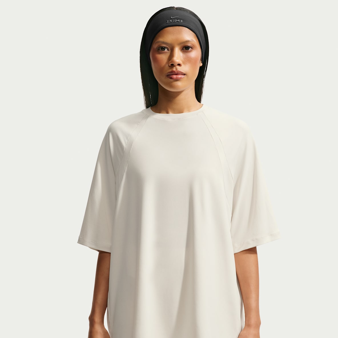 NikeSKIMS Airy 女子 Oversize 风速干短袖T恤