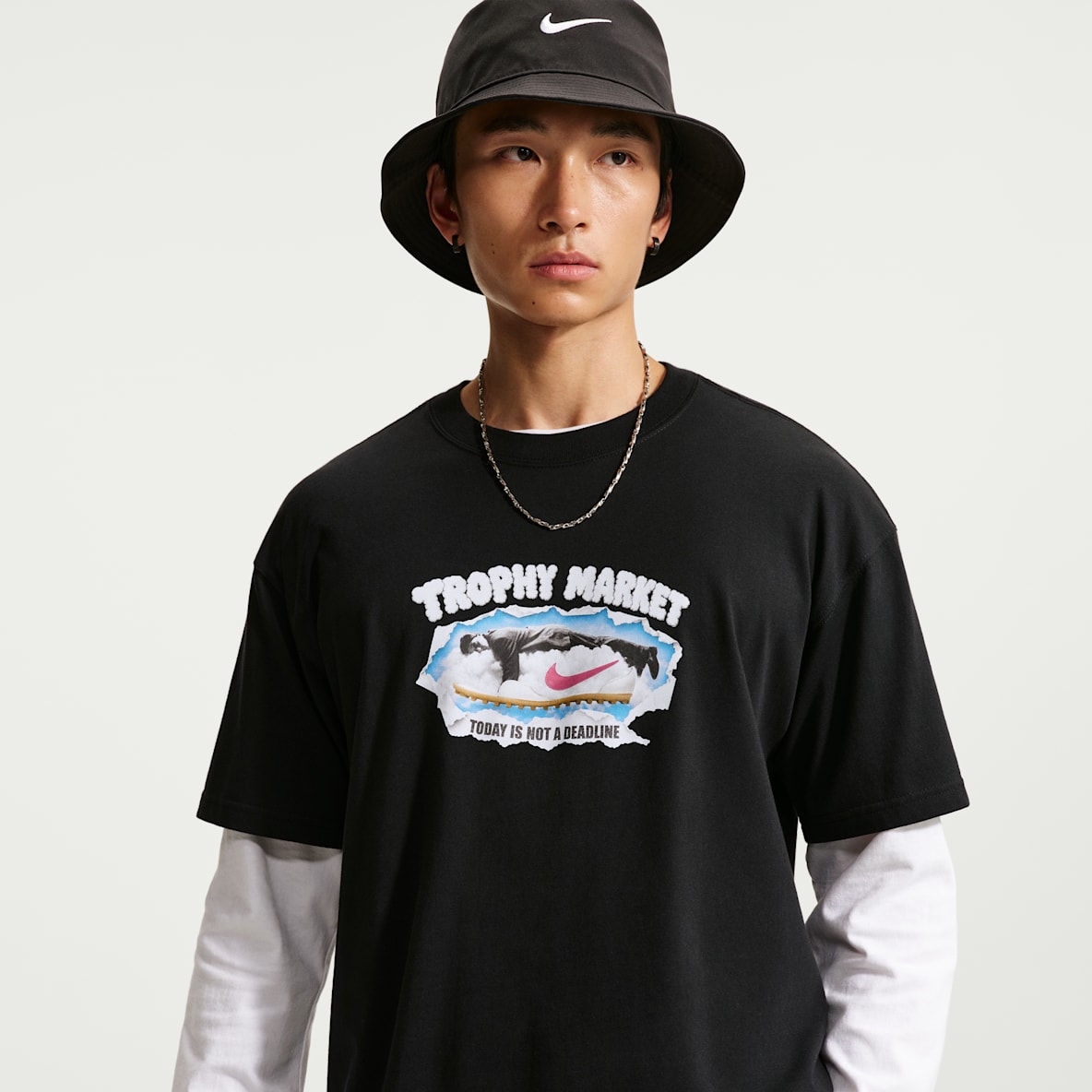 Nike Sportswear 男子短袖T恤
