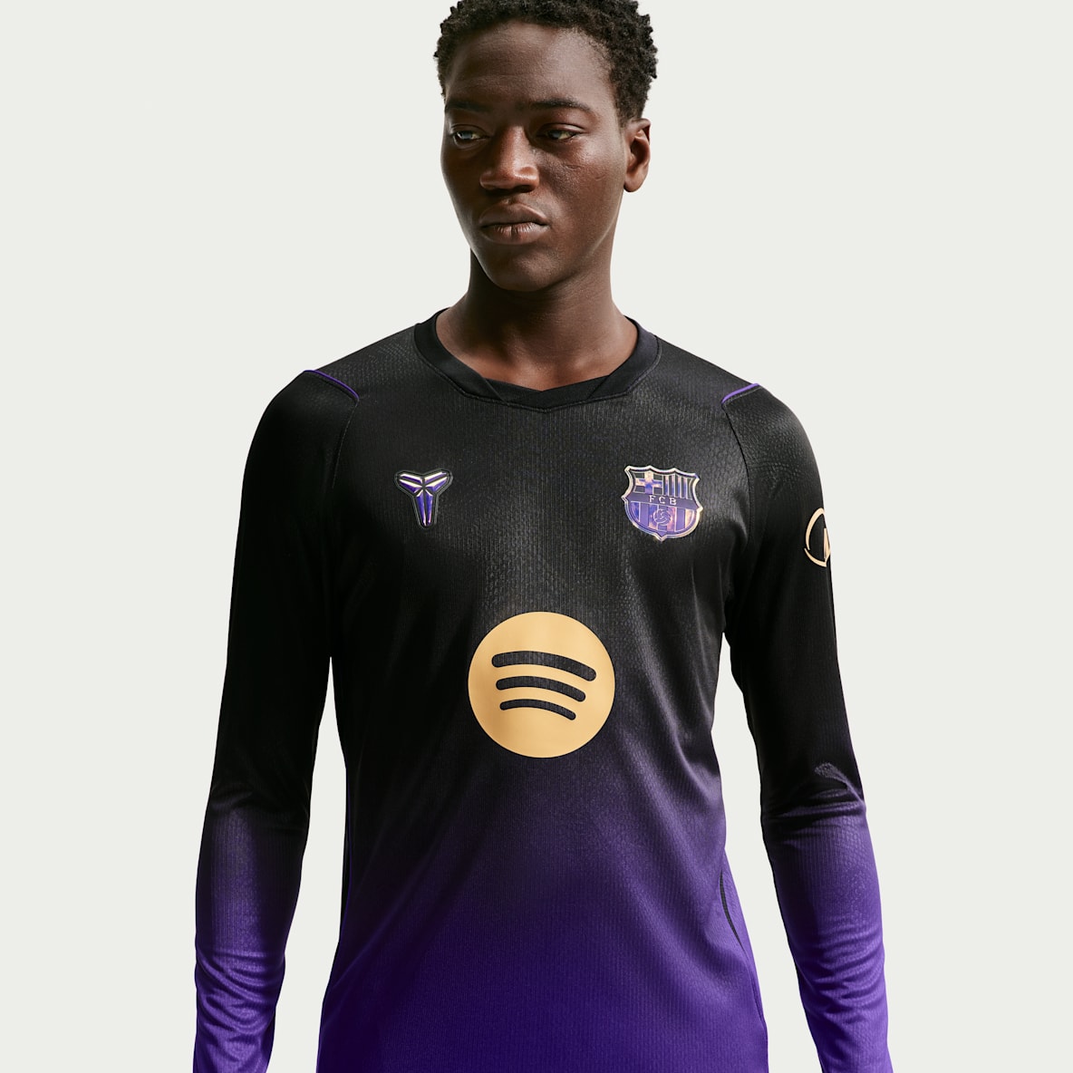 2026/27 赛季巴萨客场球迷版 Kobe Dri-FIT 科比男子速干足球长袖球衣