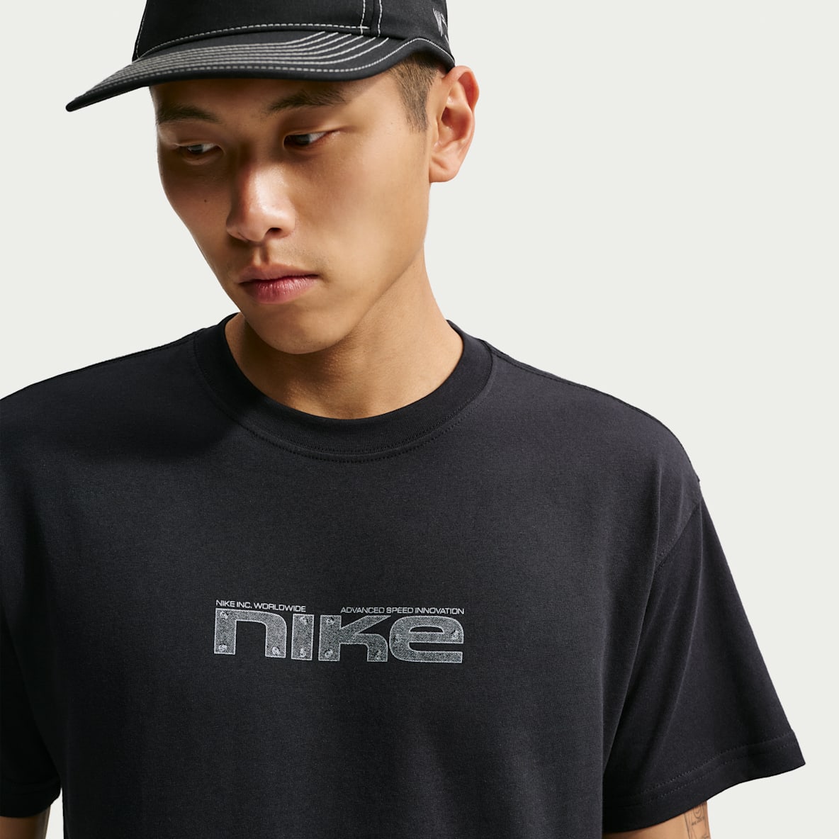 Nike Sportswear 男子短袖T恤