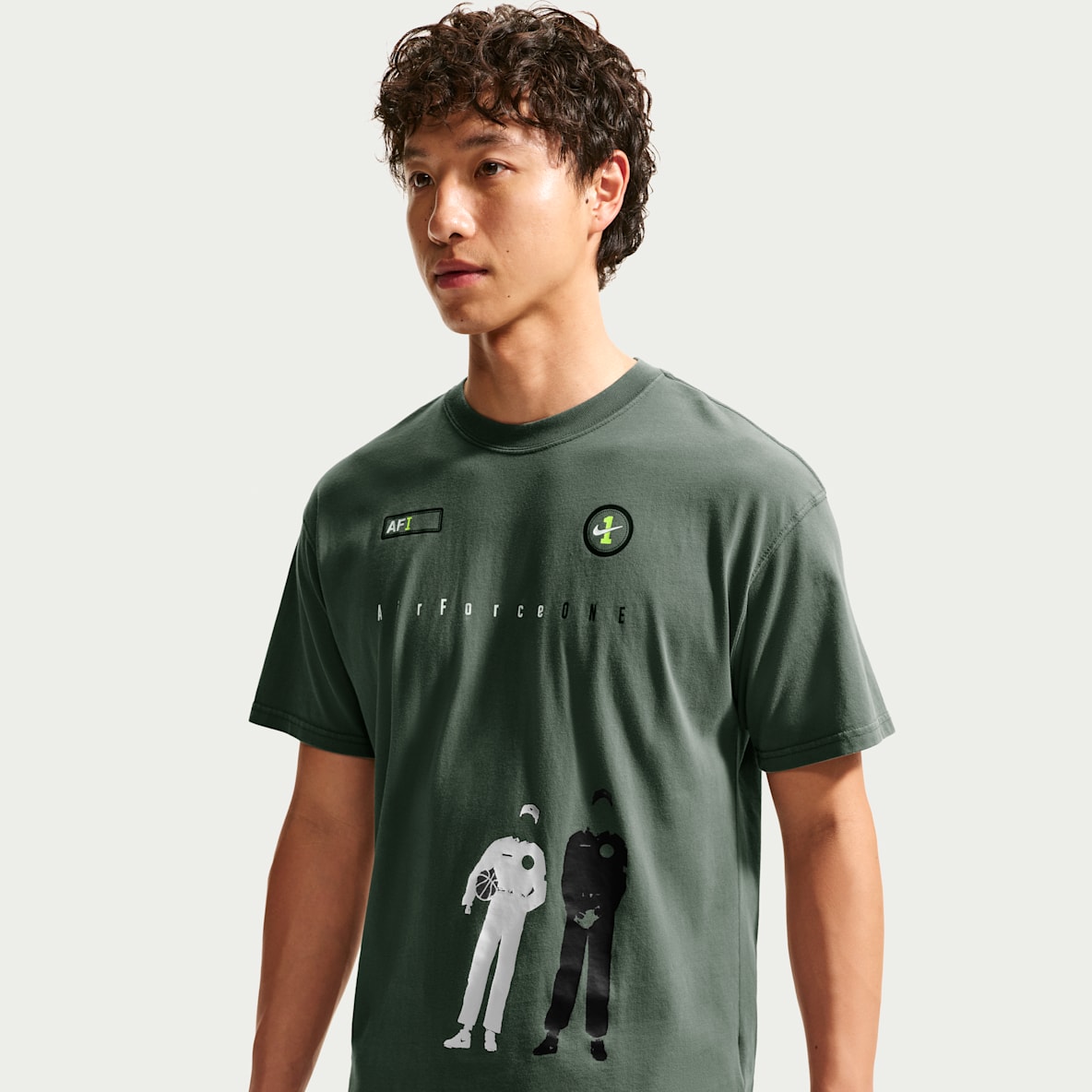 Nike Sportswear 男子短袖T恤