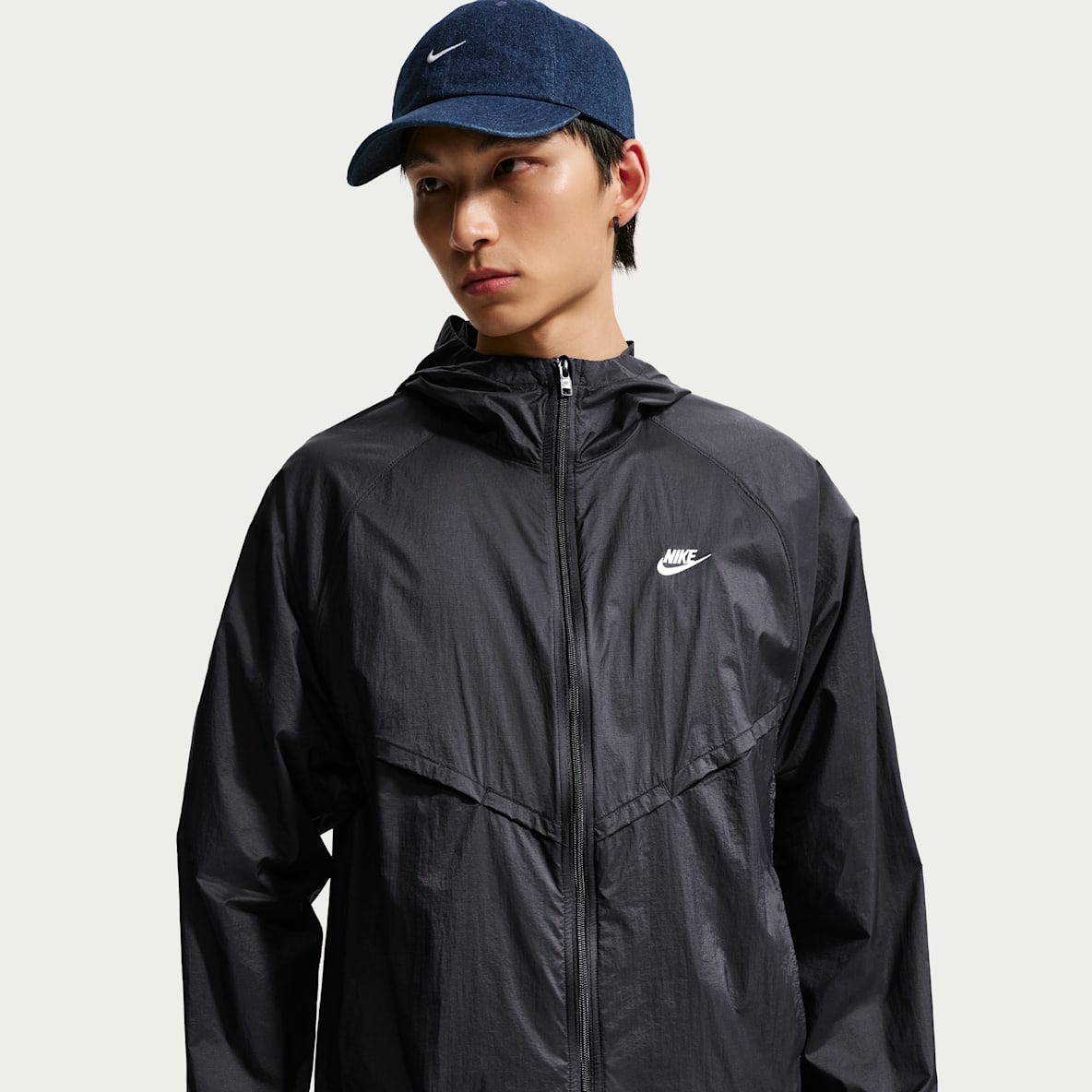 Nike Windrunner 男子无衬里全长拉链开襟夹克防晒衣皮肤衣