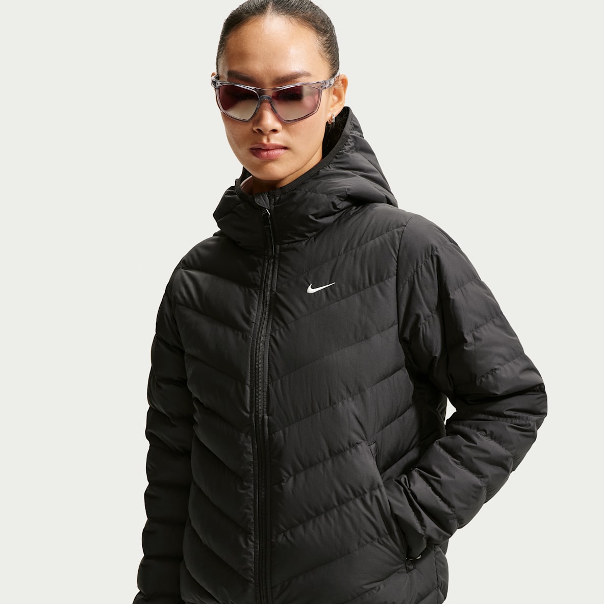 Nike Sportswear Windpuffer Therma-FIT 女子连帽羽绒夹克
