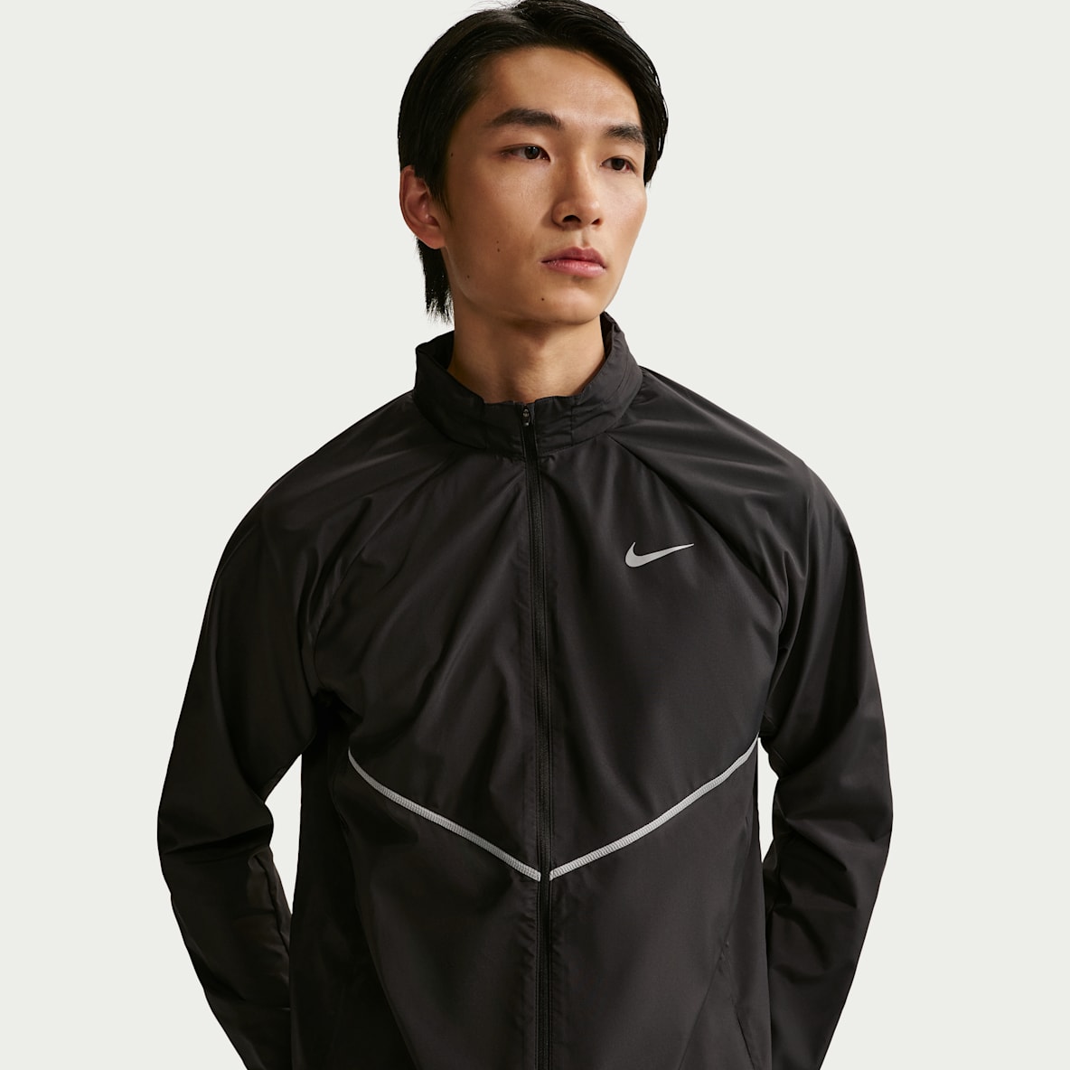 Nike Miler Repel 男子拒水跑步夹克防晒衣皮肤衣