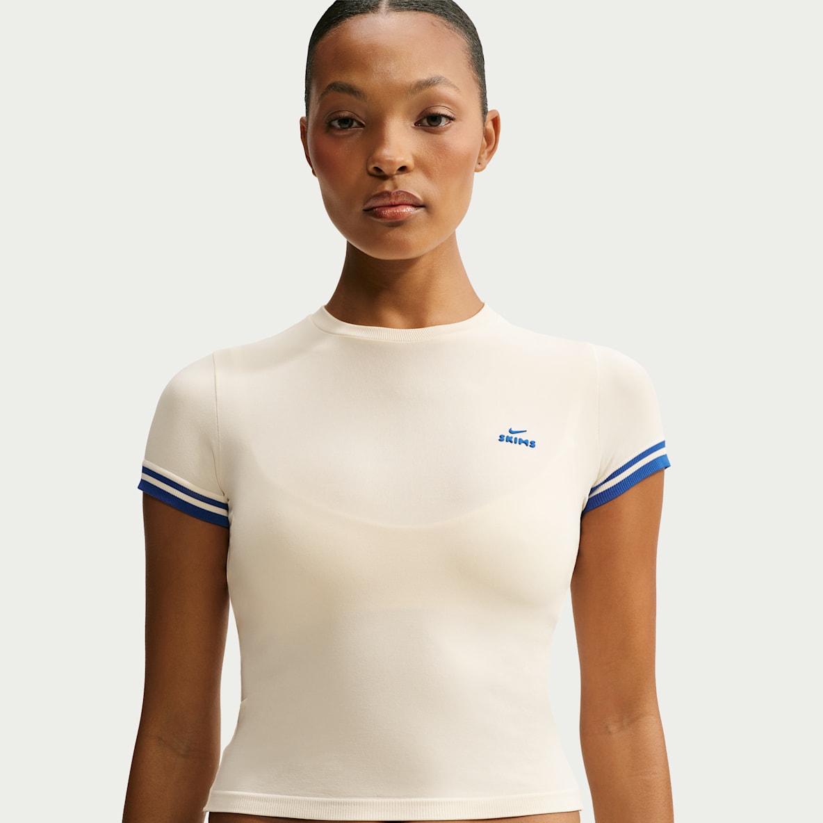 NikeSKIMS Stretch Knit 2.0 女子短袖短款圆领上衣