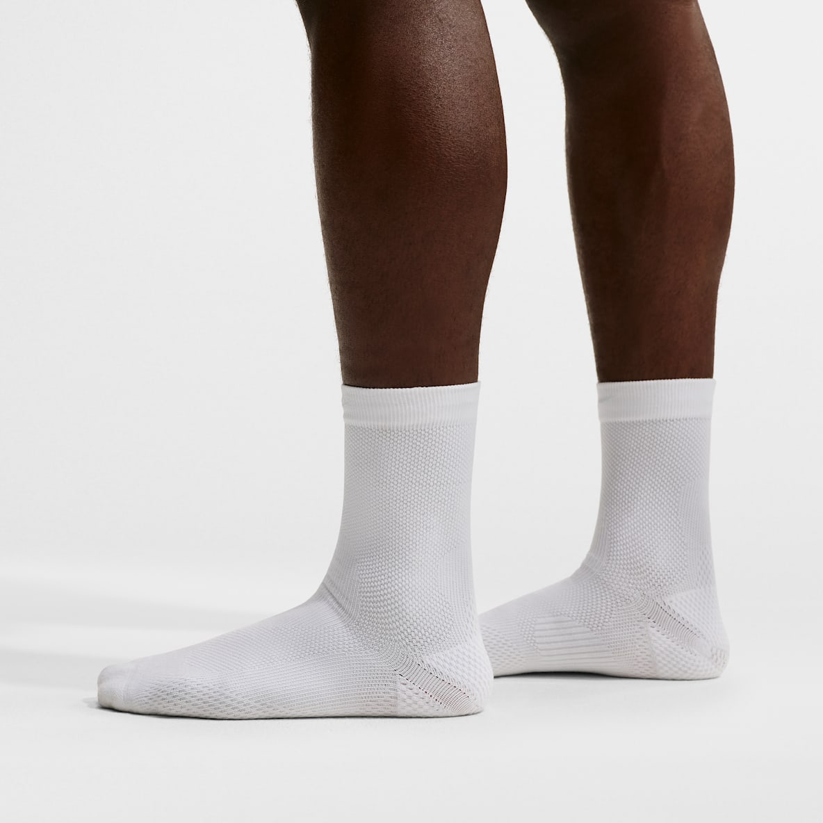 Nike Running Lightweight 速干中筒运动袜（1 双）