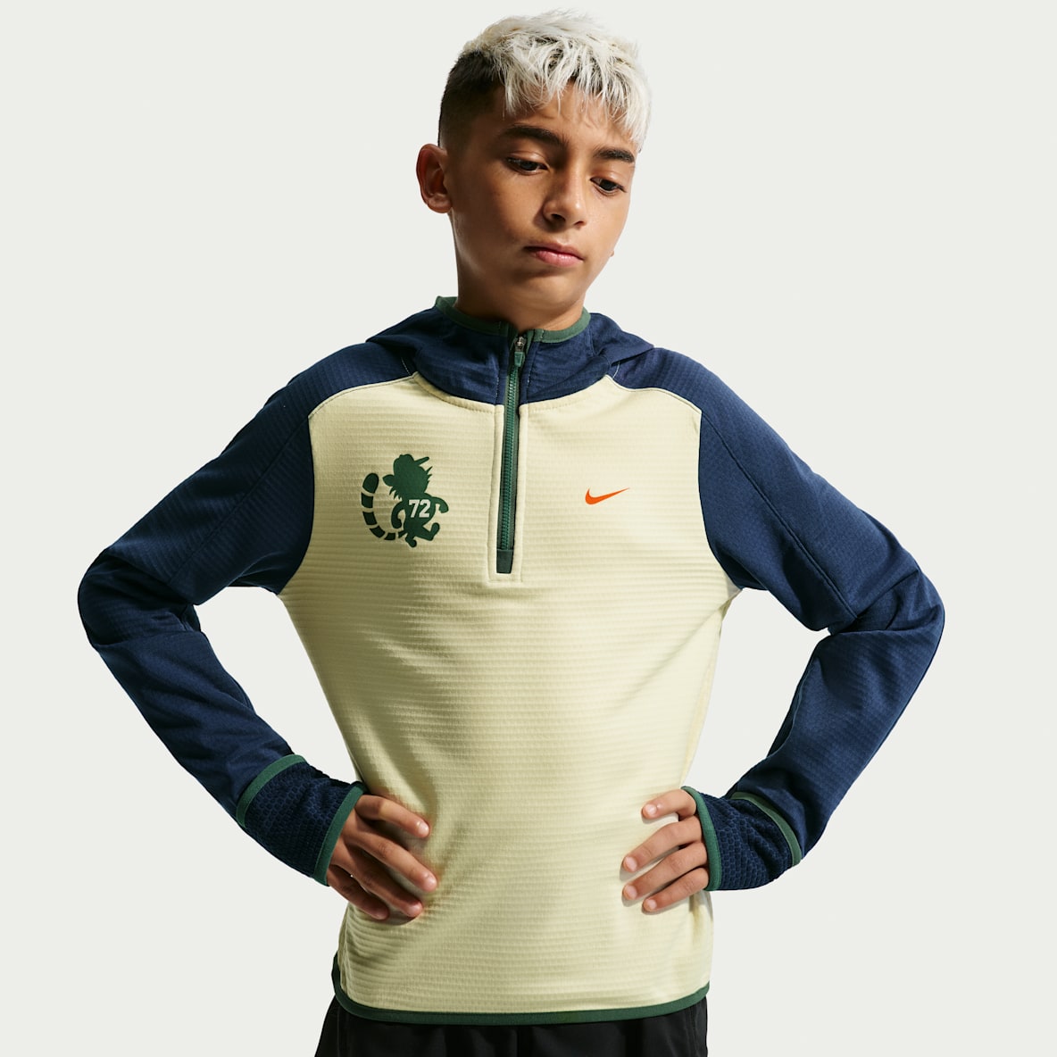 Nike Therma-FIT 大童连帽上衣