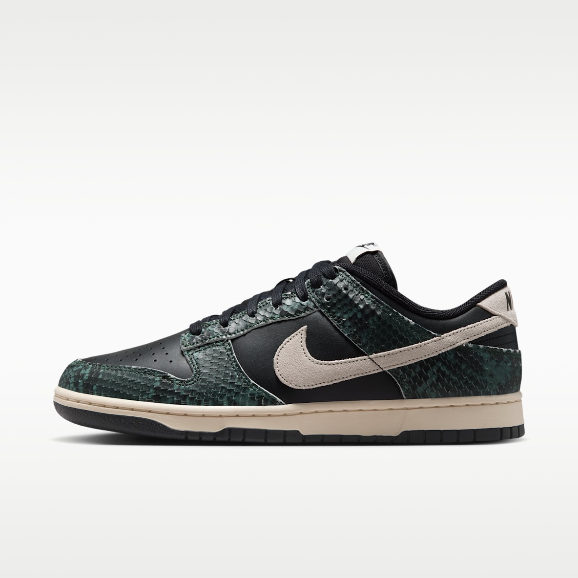 Nike Dunk Low Retro 男子运动鞋