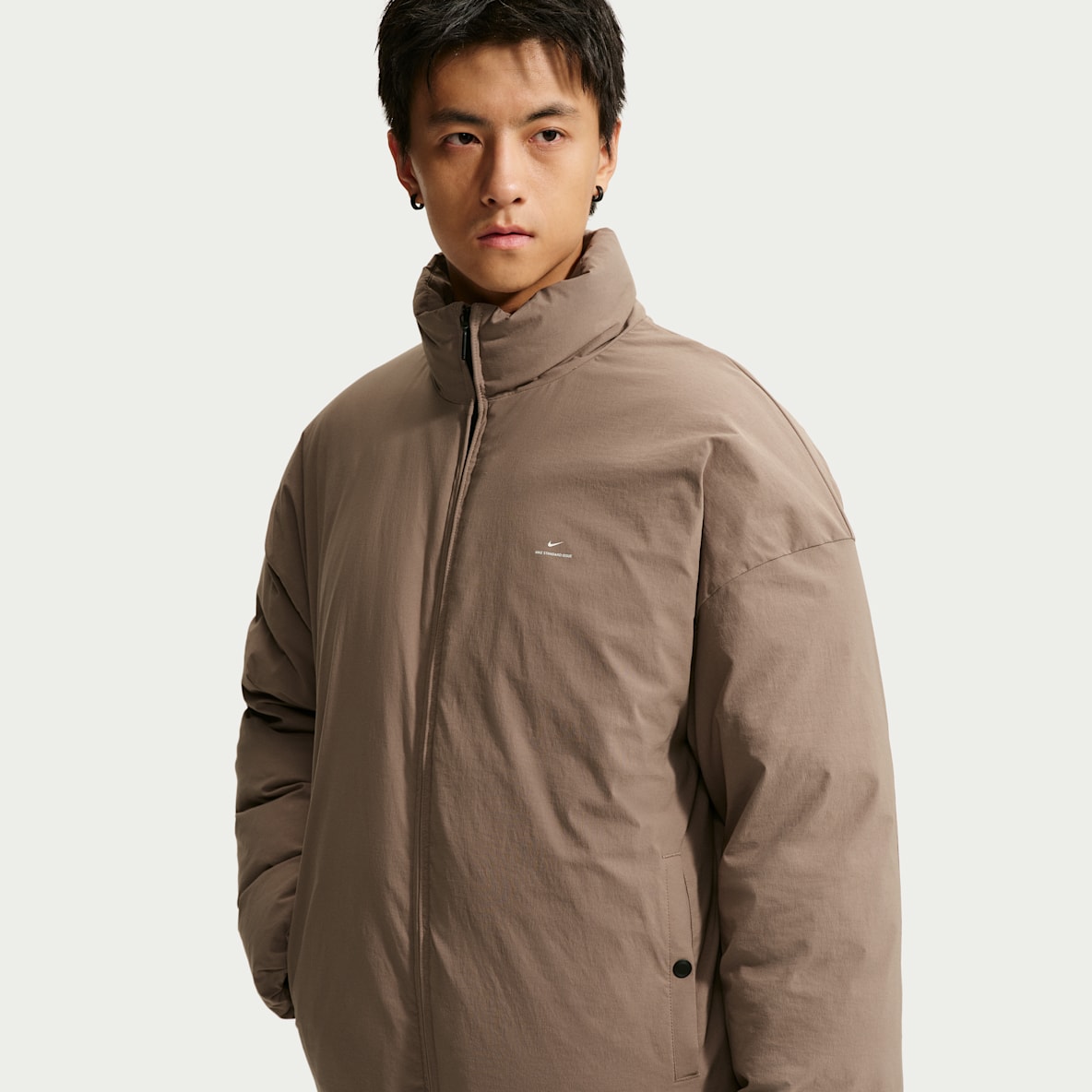 Nike Standard Issue Therma-FIT 耐克篮球小标系列男子篮球羽绒夹克