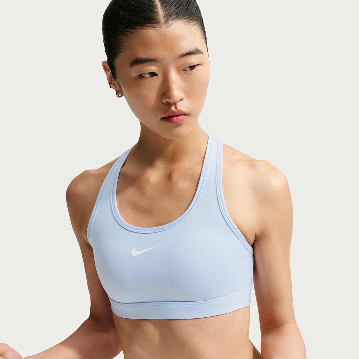 Nike Swoosh 郑钦文同款女子中强度支撑速干衬垫运动内衣
