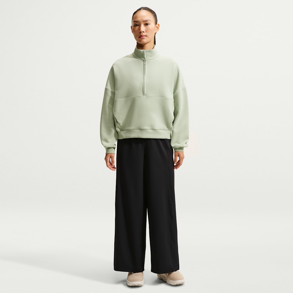 Nike 24.7 PerfectStretch Dri-FIT 速干科技无界弹韧女子中腰阔腿长裤