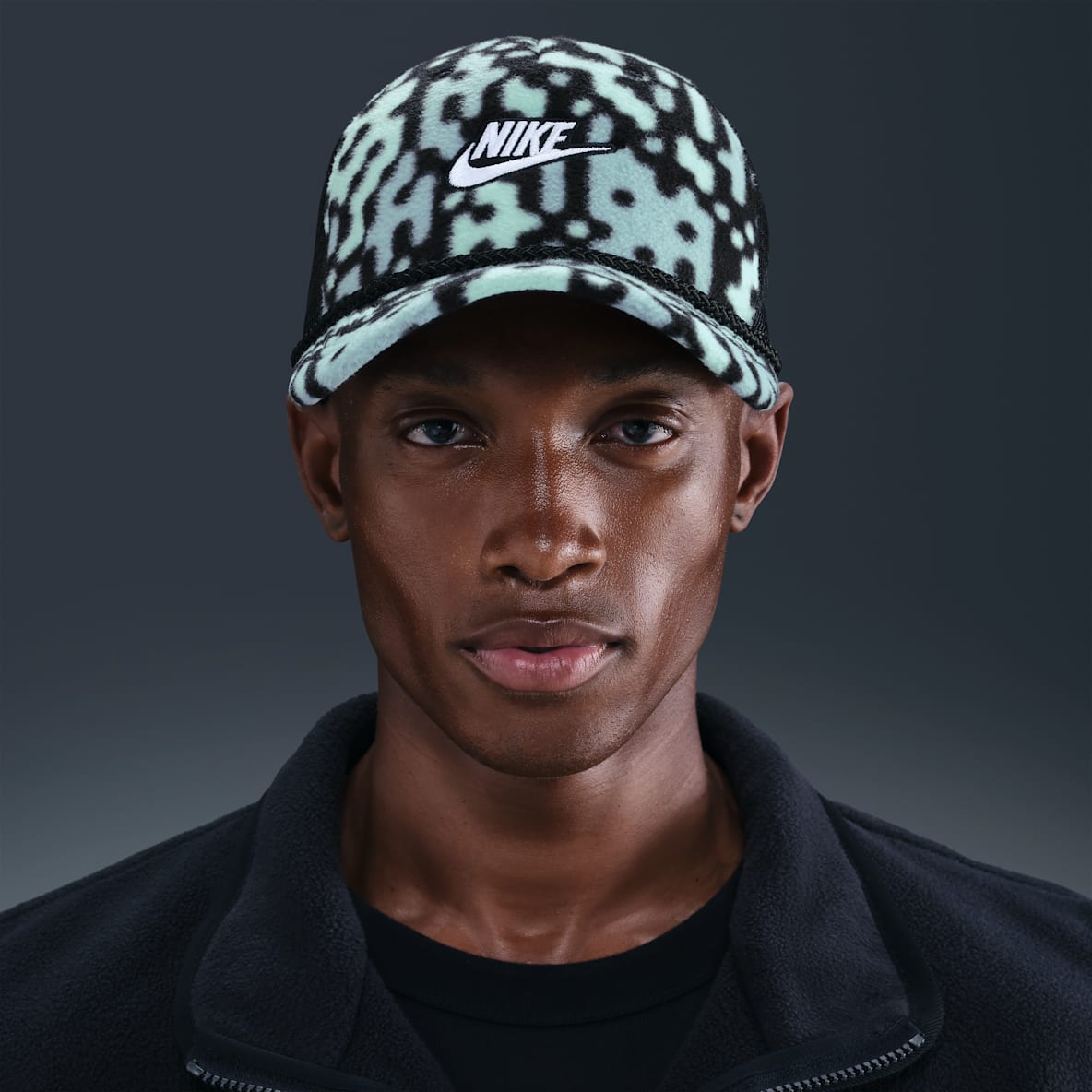 Nike Rise 摇粒绒拼接半硬顶户外卡车运动帽