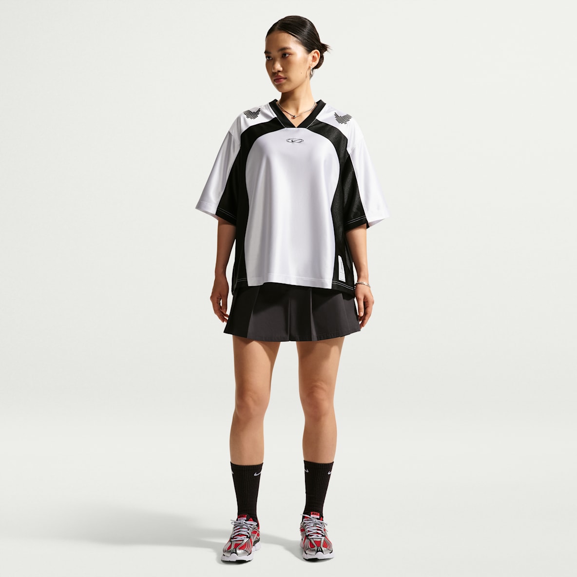 Nike Sportswear 女子褶裥半身裙
