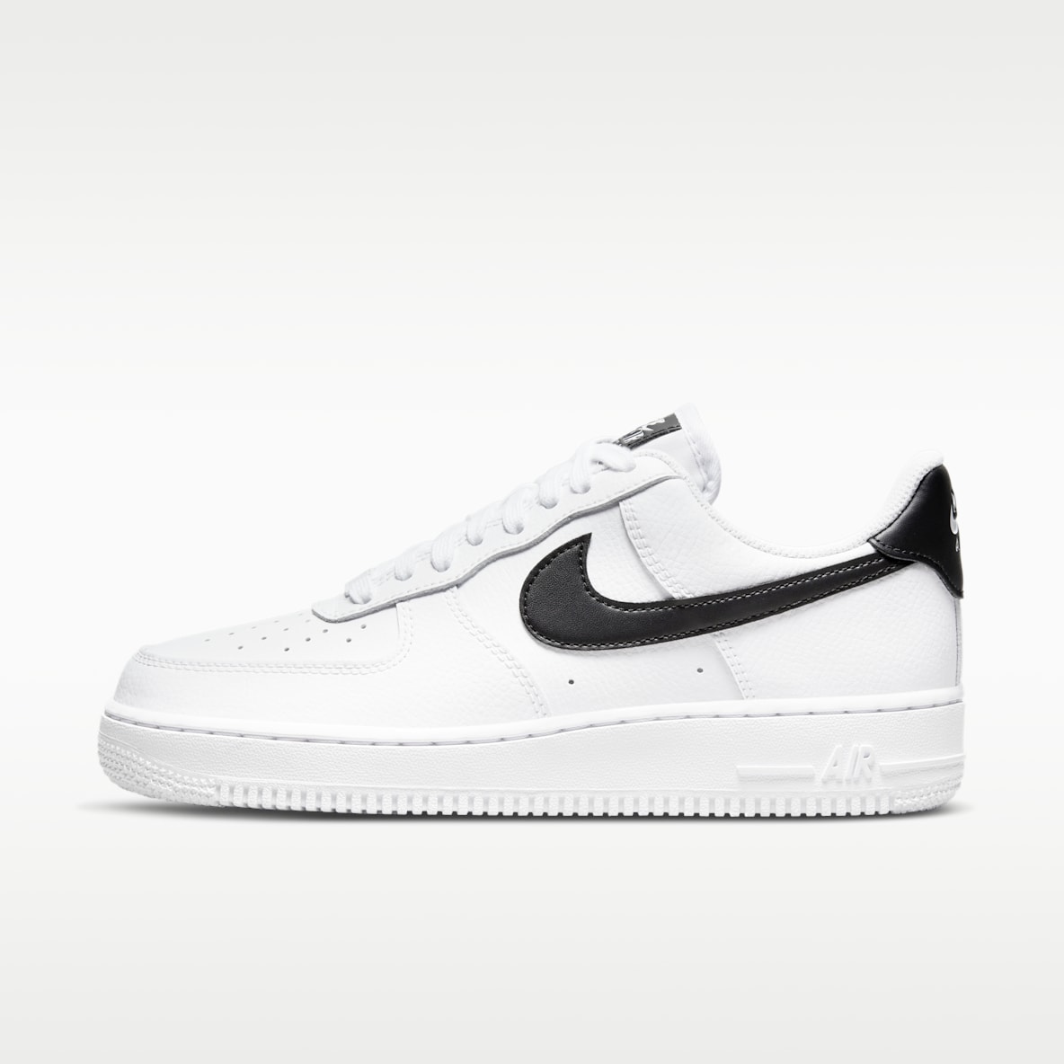 Nike Air Force 1 '07 女子空军一号运动鞋