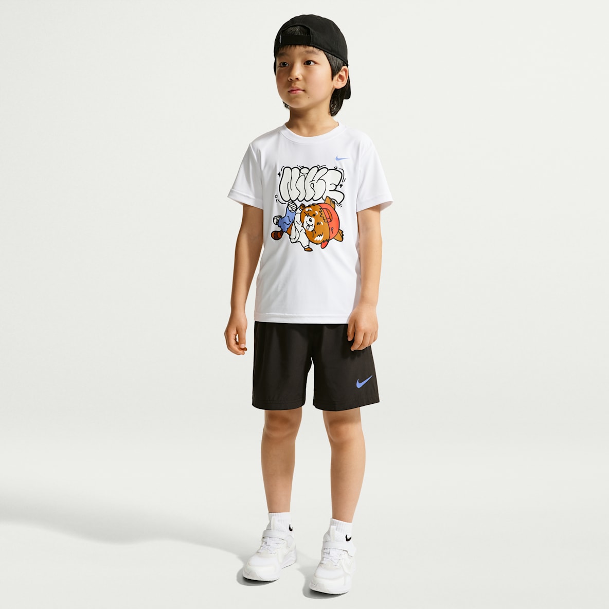 Nike Red Panda 幼童速干短袖T恤和短裤套装