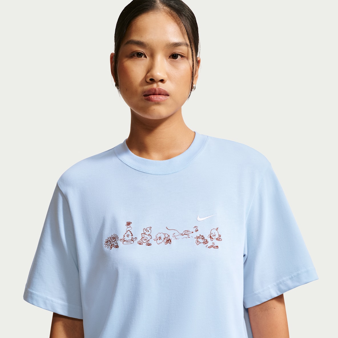 Nike Sportswear 女子短袖T恤