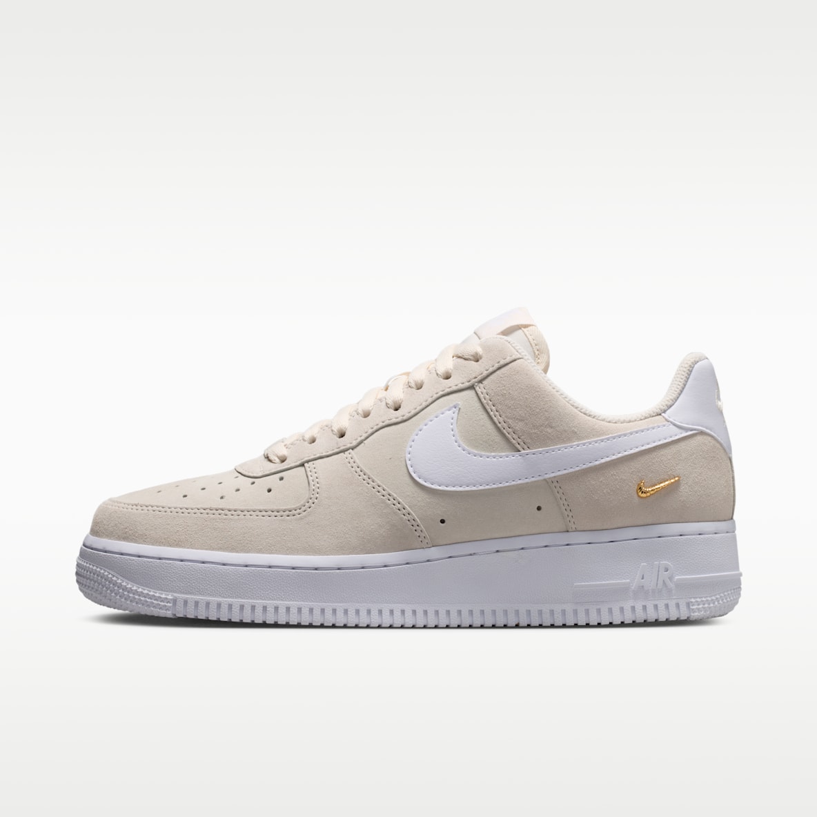 Air Force 1 '07 Low SE 女子空军一号运动鞋