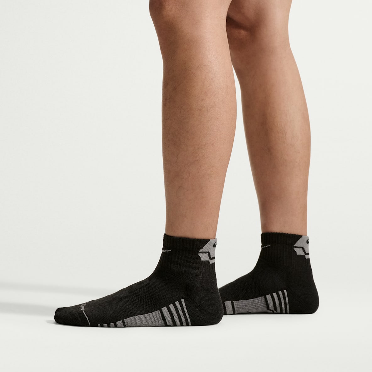 Nike Everyday Elevated 速干运动短袜(3 双)