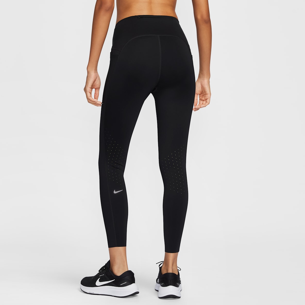 Nike Swift 女子速干高腰口袋跑步九分紧身裤