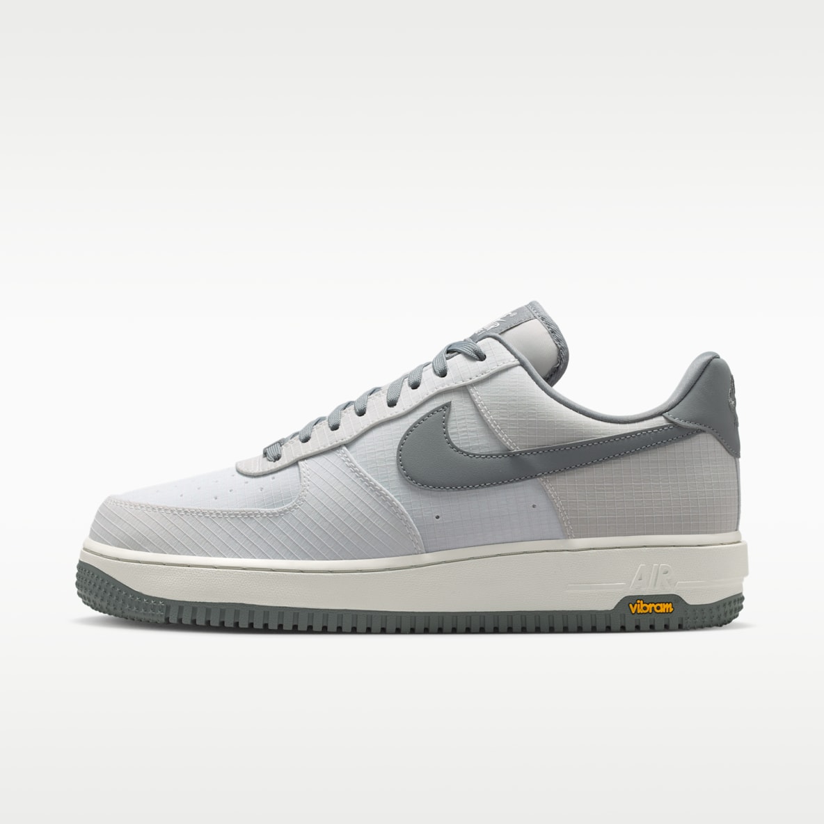 Nike Air Force 1 '07 LX Vibram 男子空军一号运动鞋
