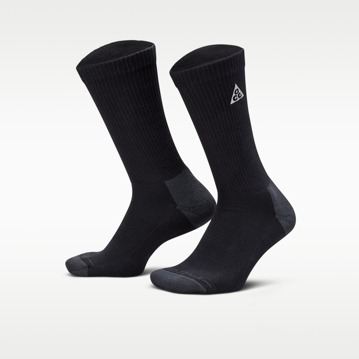 Nike ACG Everyday Elevated 速干中筒运动袜(1 双)